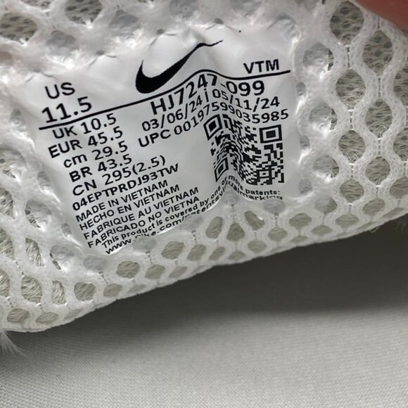 Nike Zoom Vomero 5 Platinum Metallic Gold White Size 11.5 Men Sneakers - Picture 8 of 9